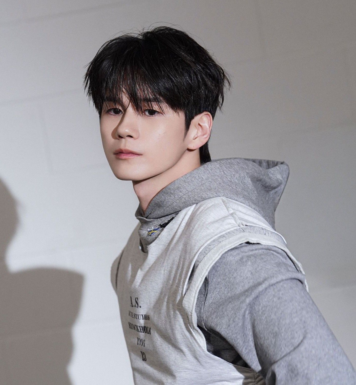 Behind-the-scenes cut of Ong Seongwu