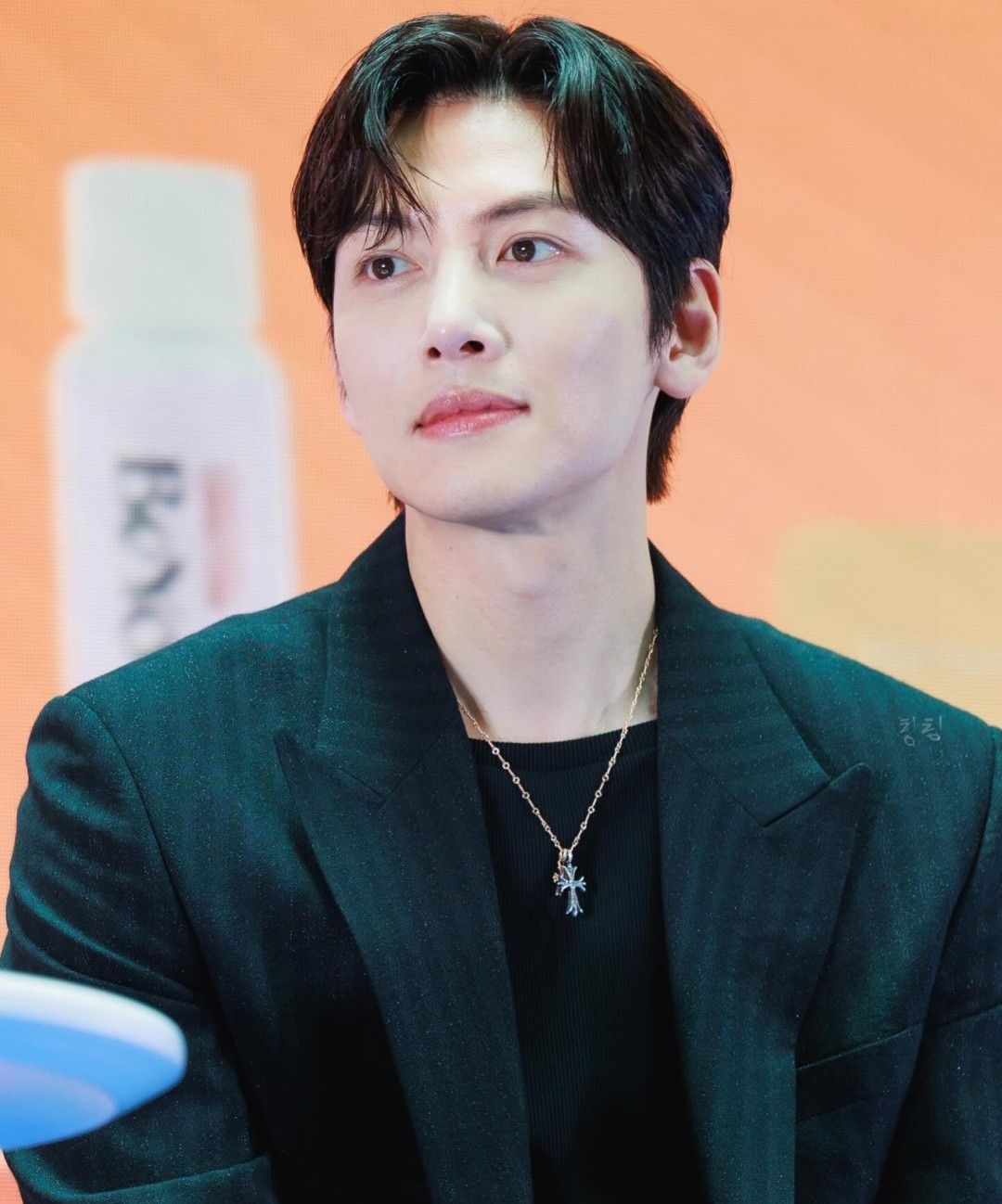 지창욱 최근 활동샷