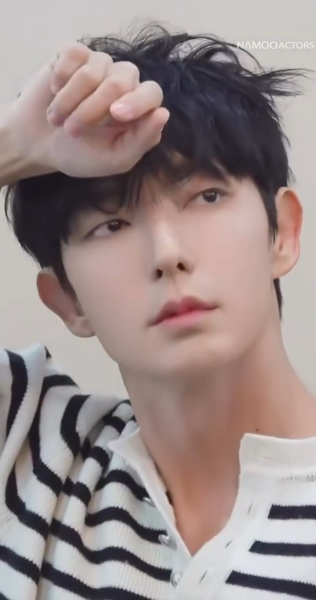 Recent activity shot of Lee Joongi