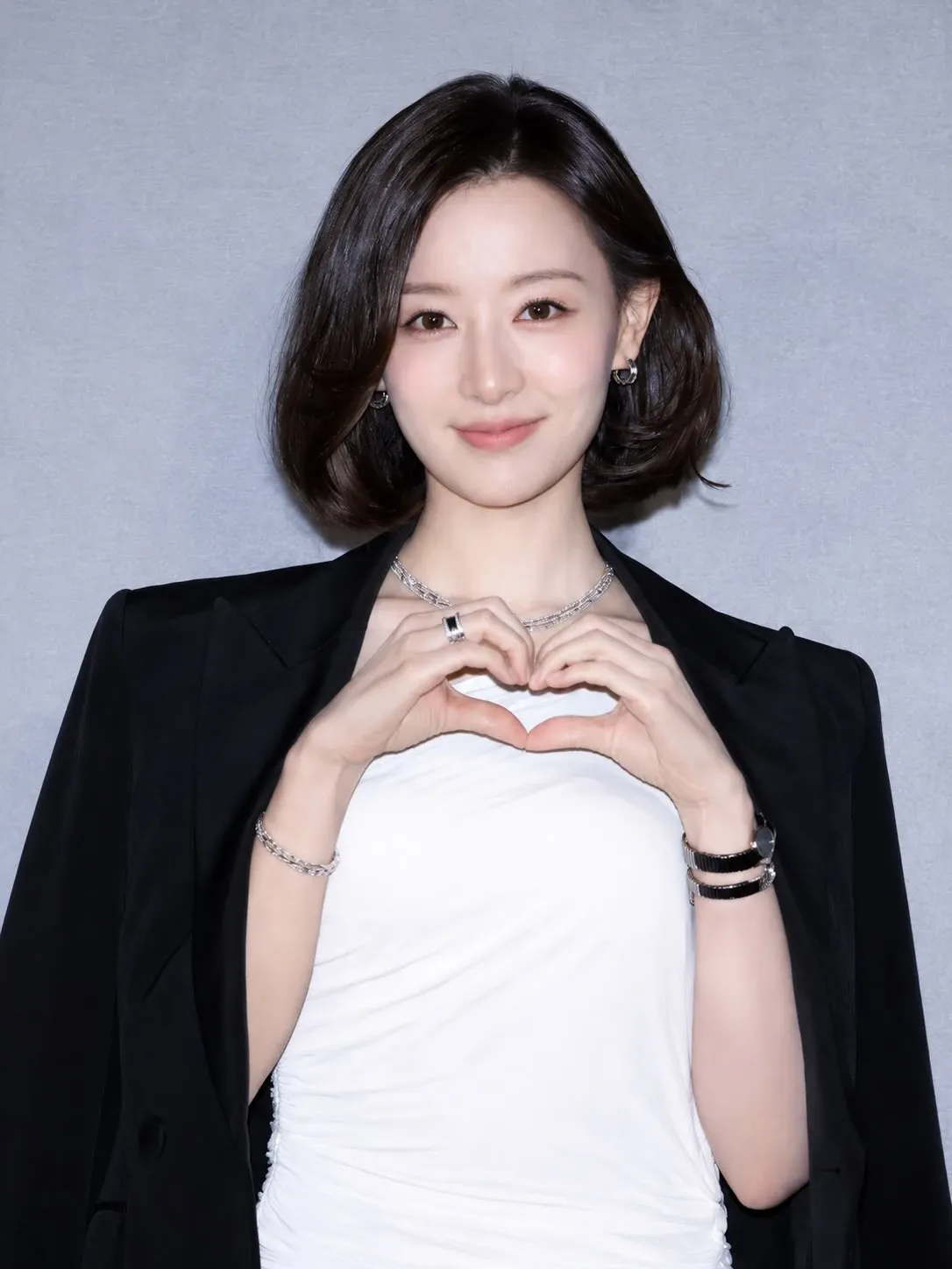 김지원 최근 활동샷