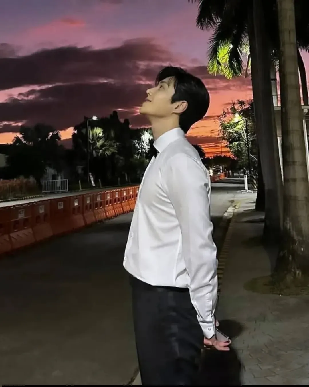 김선호 최근 활동샷