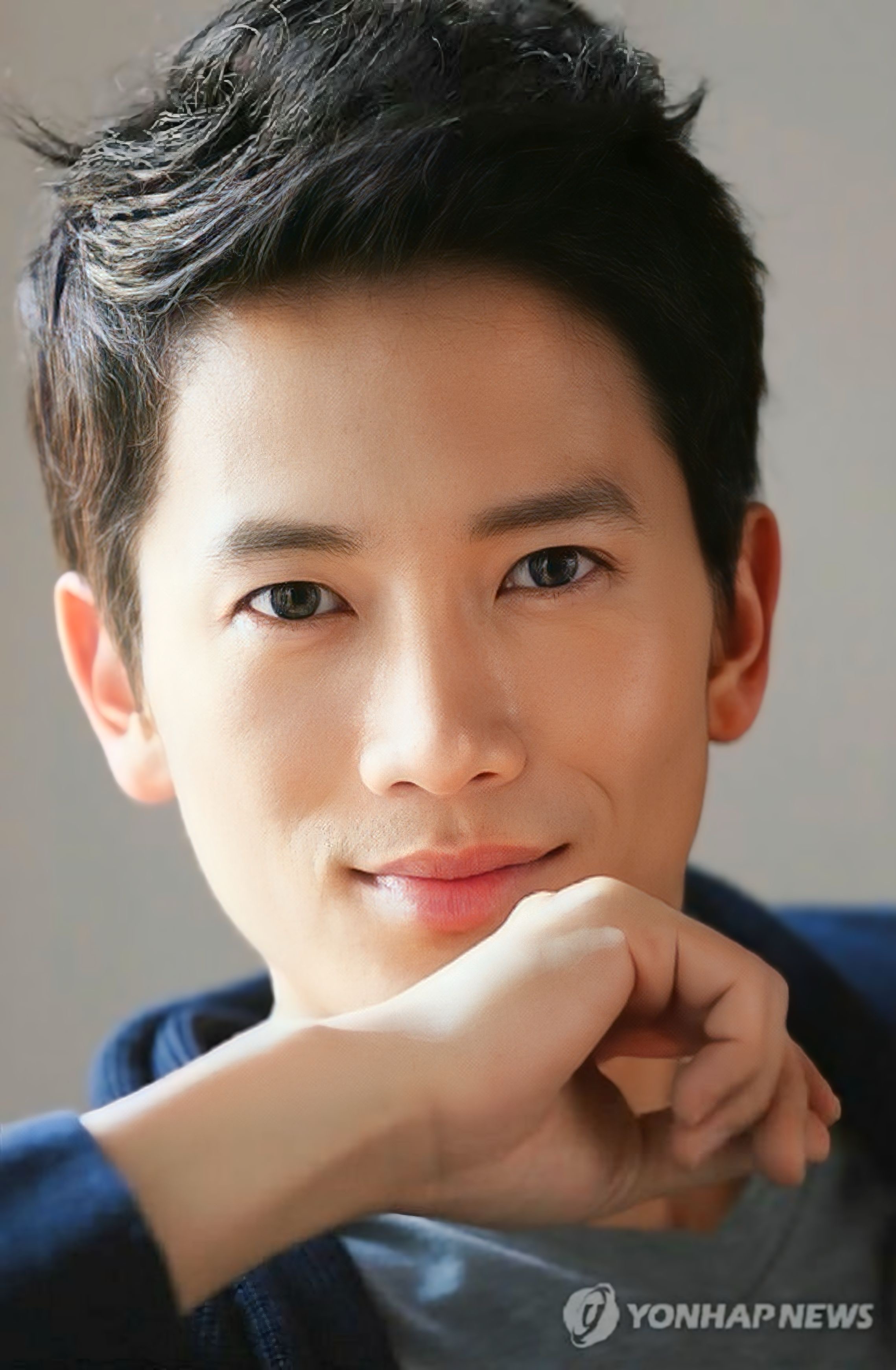 Recent activity shot of Ji Sung