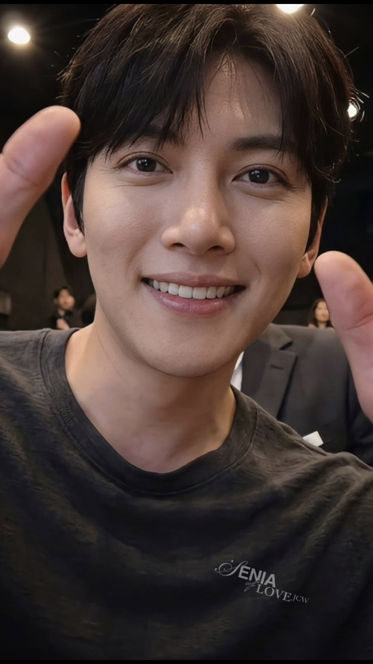지창욱 커뮤니티에서 인기있는 오늘의 배경화면