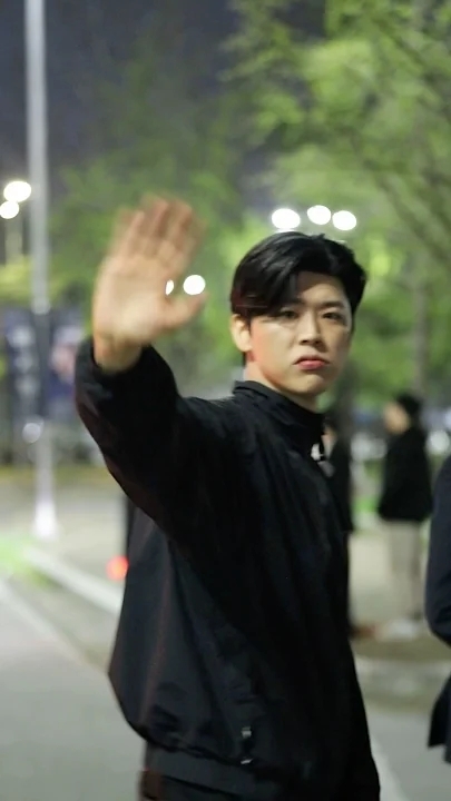 Representative background image loved by Park Jihyeon fandom