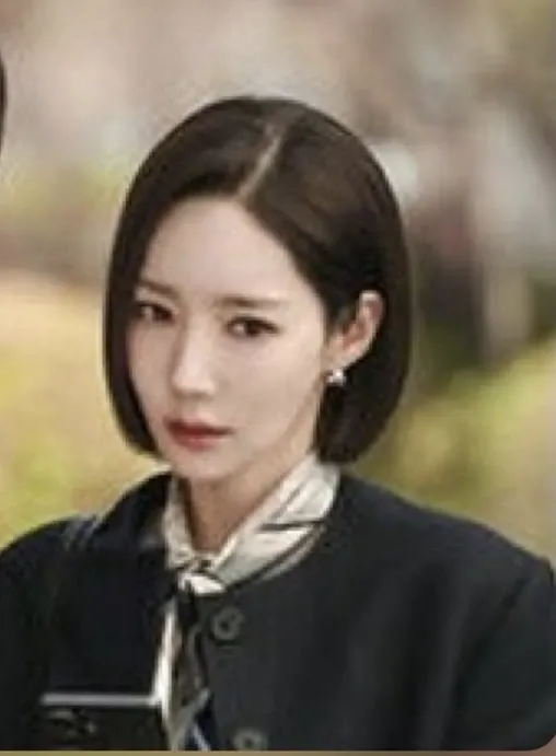 Latest photo of Park Minyoung
