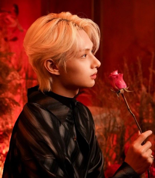 Latest photo of Wen Junhui