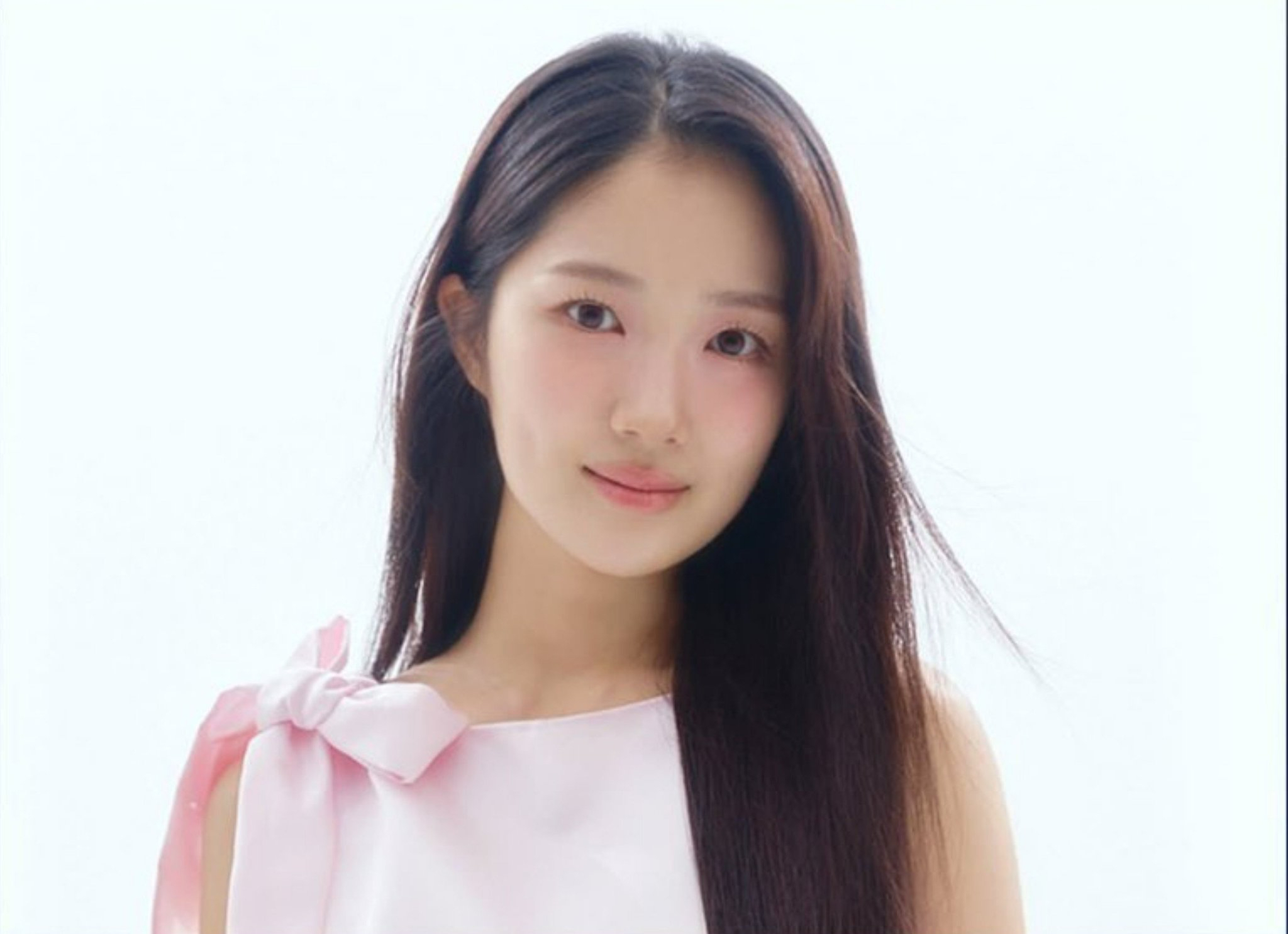 Latest photo of Kim Hyeyoon
