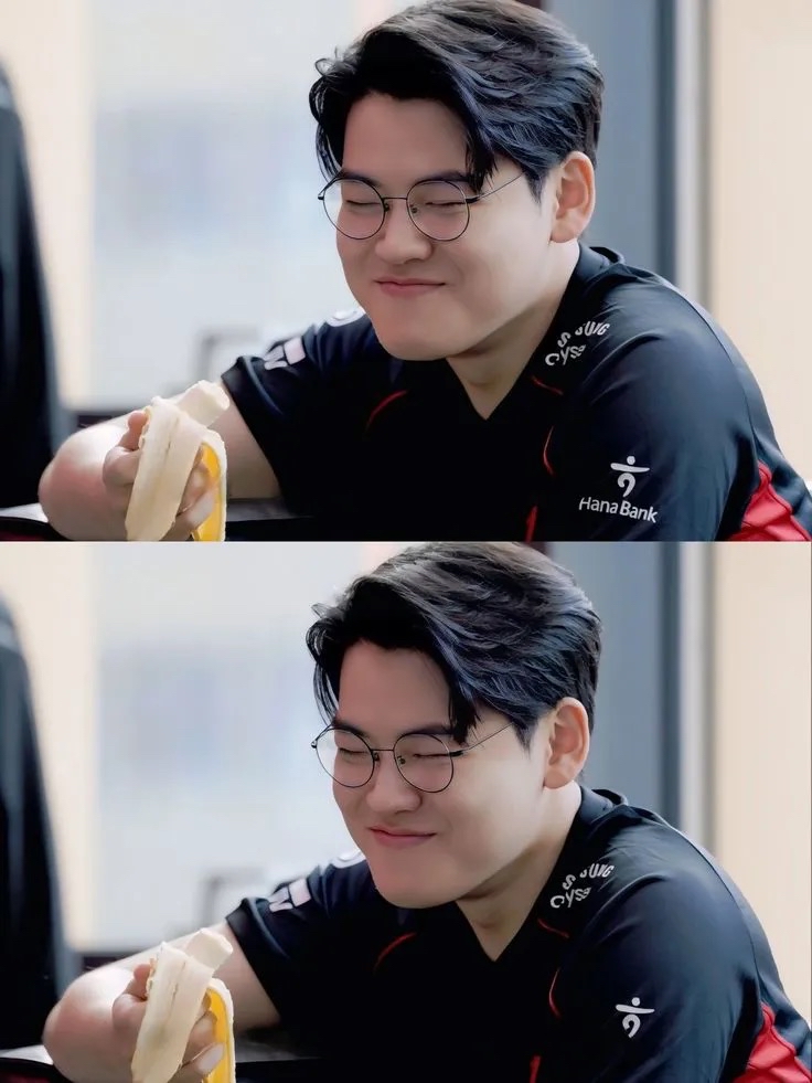 A moment captured by a fan of Gumayusi