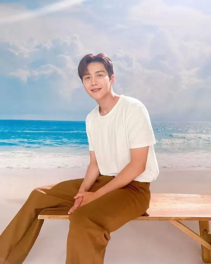 Foto kegiatan terbaru dari Kim Seonho