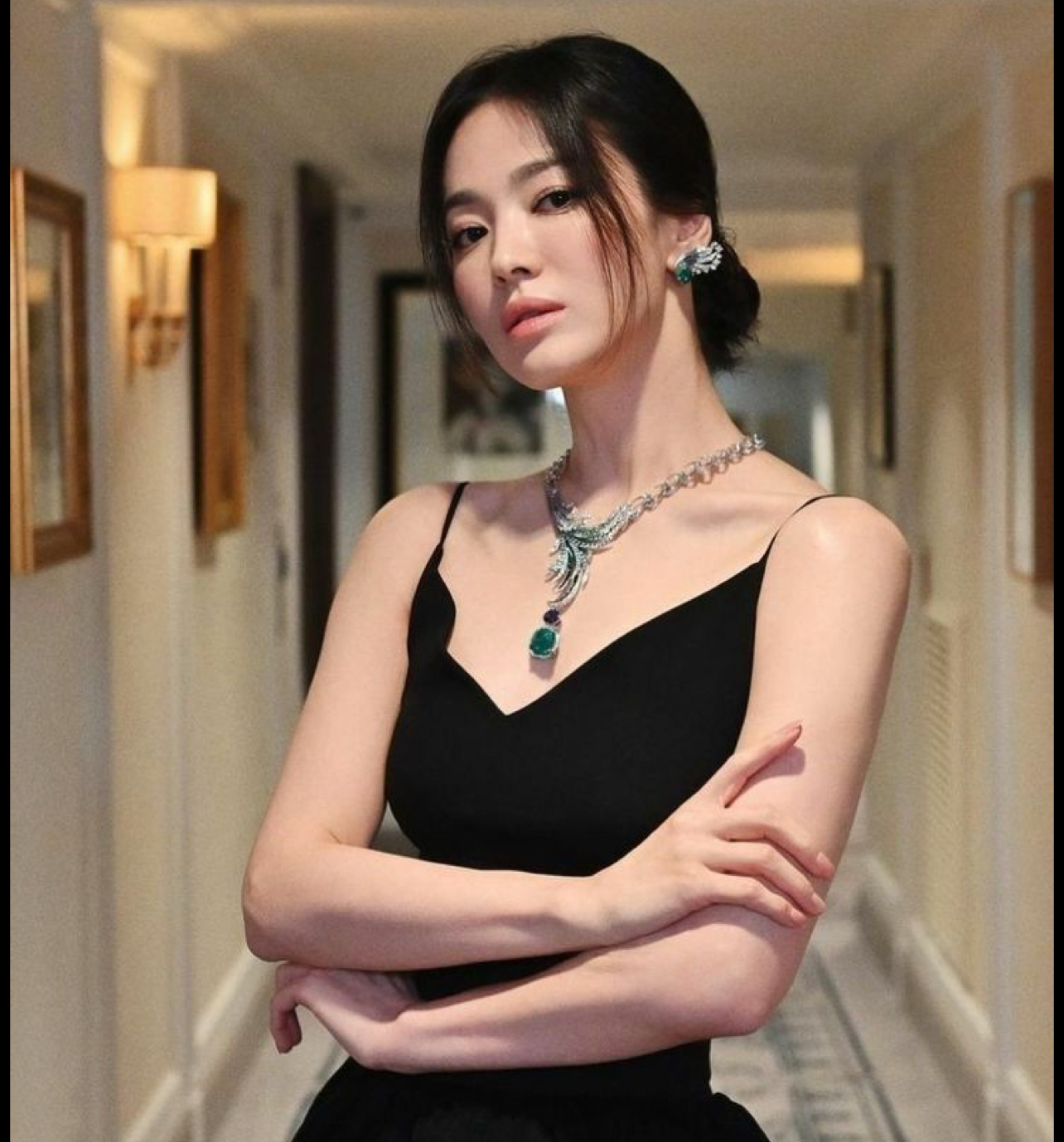 ソン・ヘギョのビハインドカット