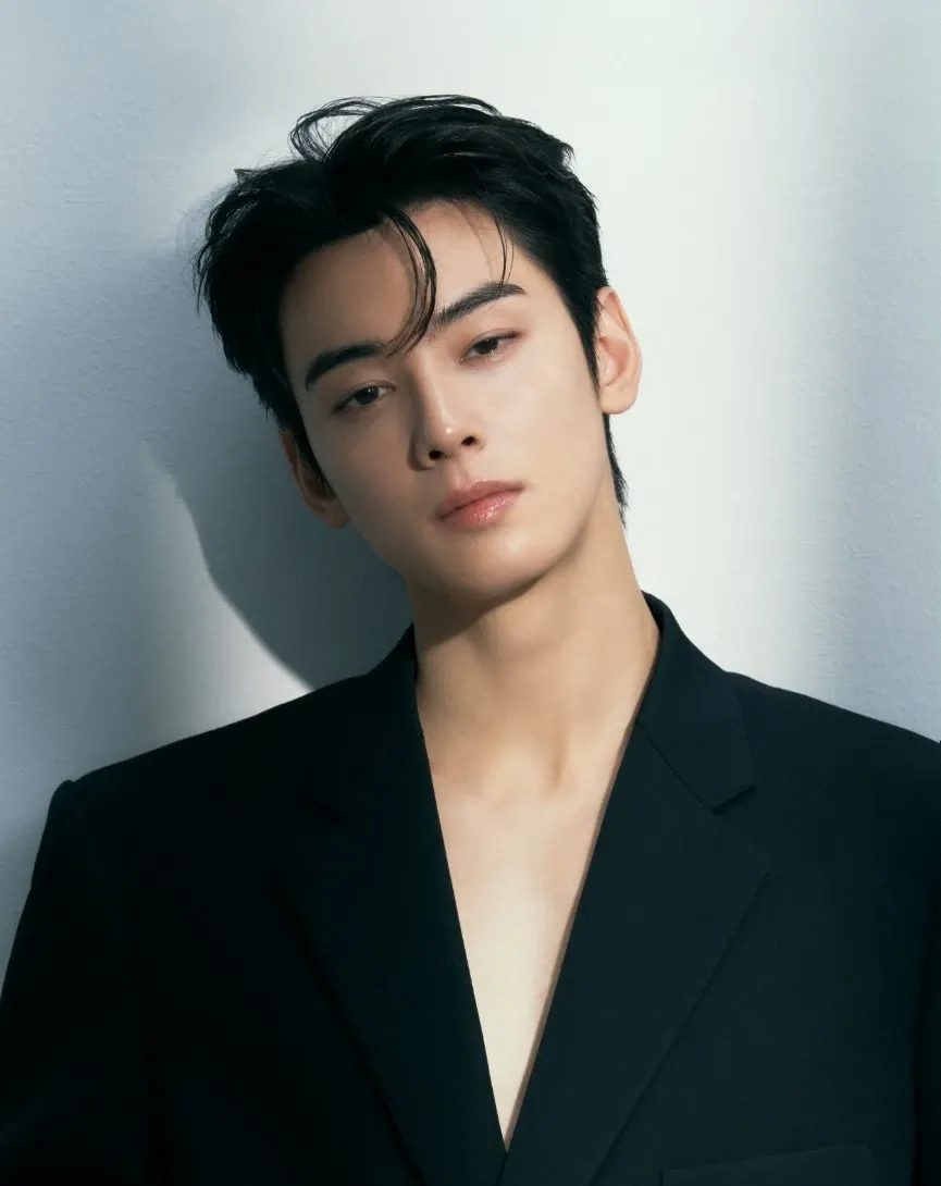 Momen yang diabadikan oleh penggemar Cha Eunwoo