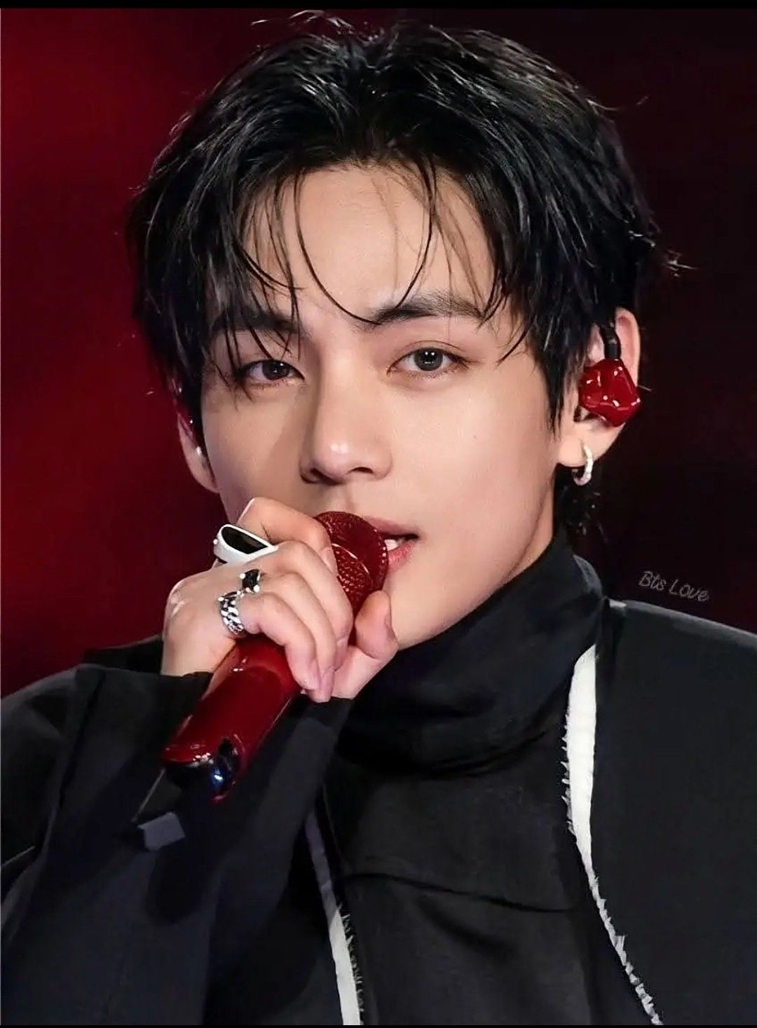 김태형 (뷔)의 최신 사진