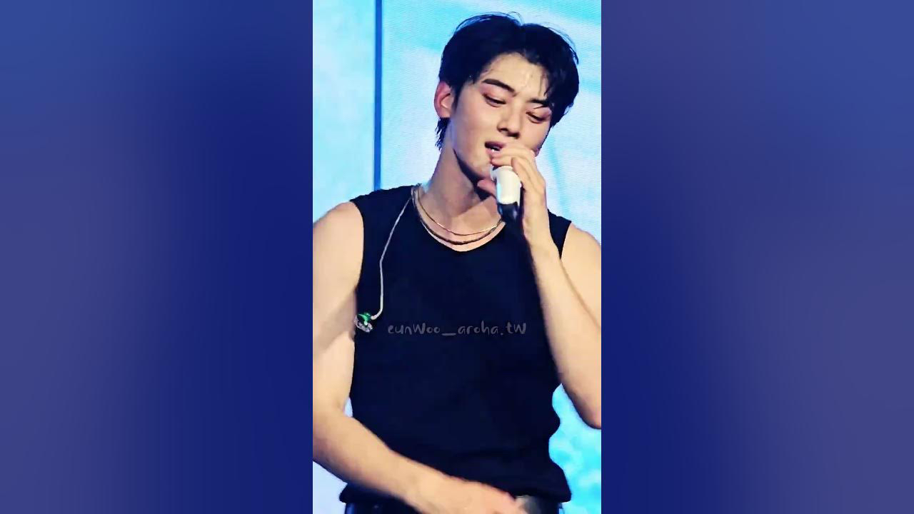 Recent activity shot of Cha Eunwoo