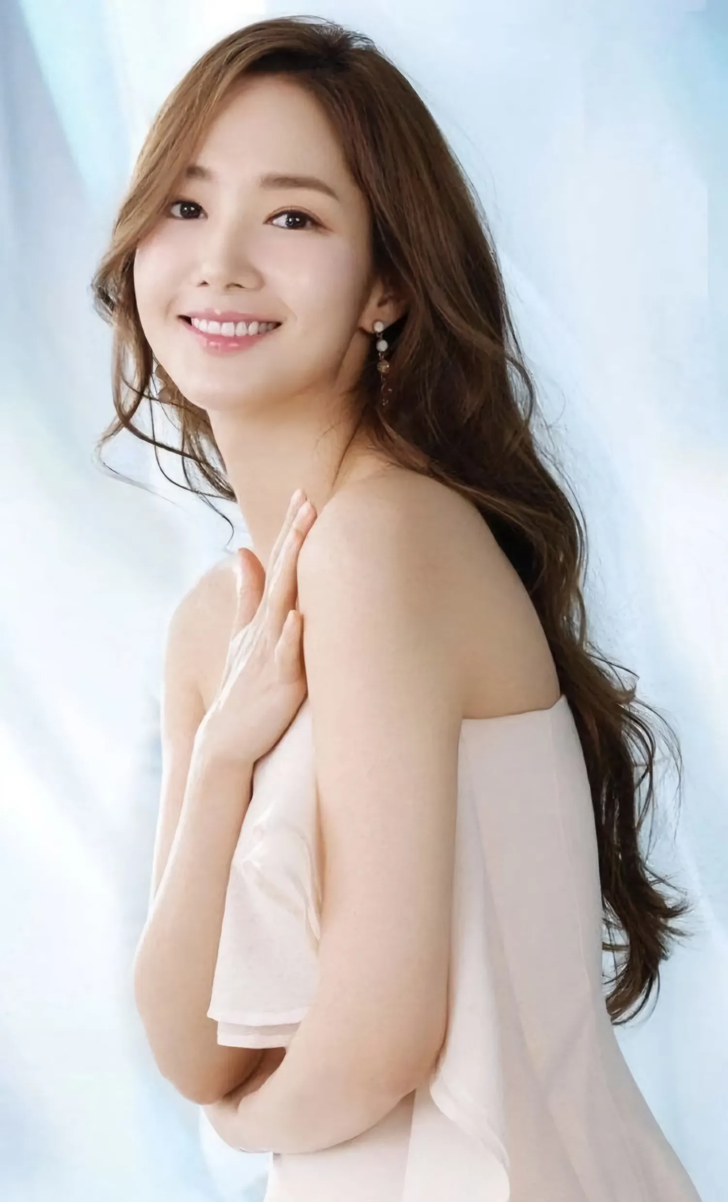 A moment captured by a fan of Park Minyoung