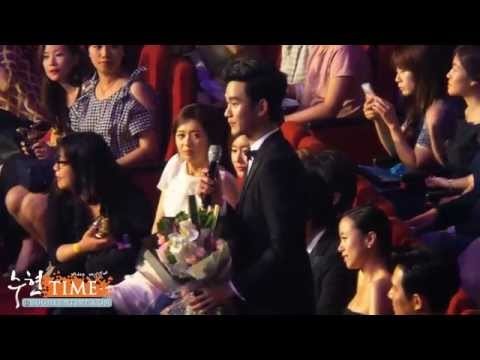 粉絲拍下的金秀賢瞬間