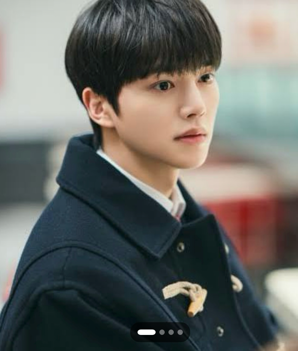 Behind-the-scenes cut of Song Kang