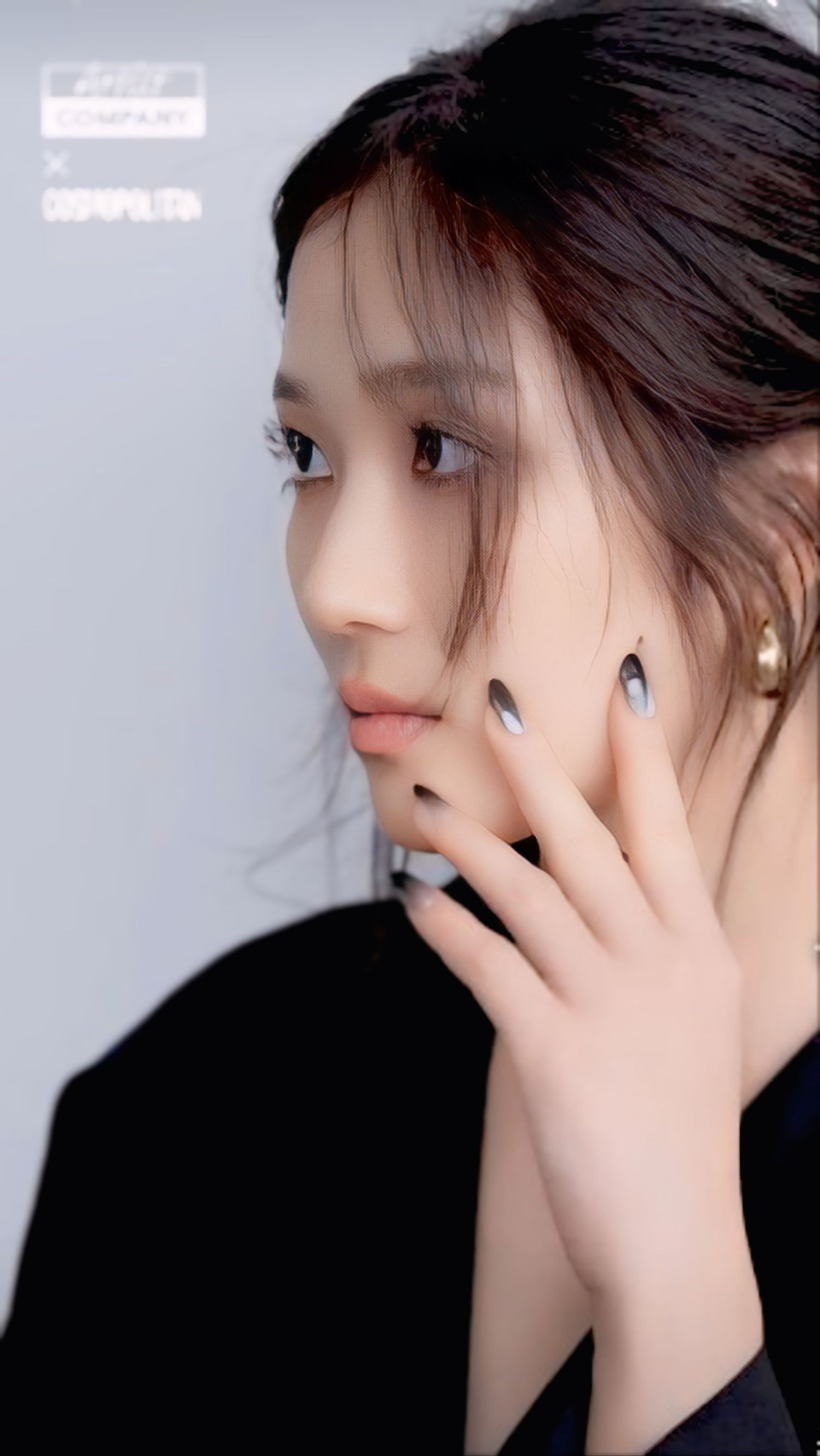 Today's popular wallpaper in Kim Hyeyoon community