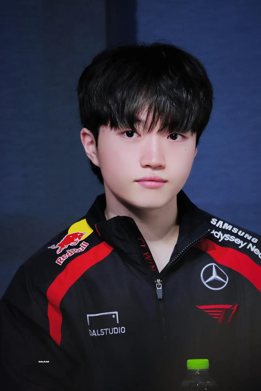 Behind-the-scenes cut of Keria