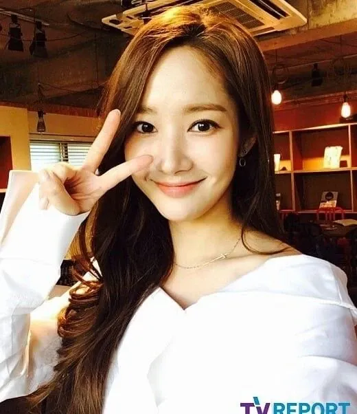 Recent activity shot of Park Minyoung