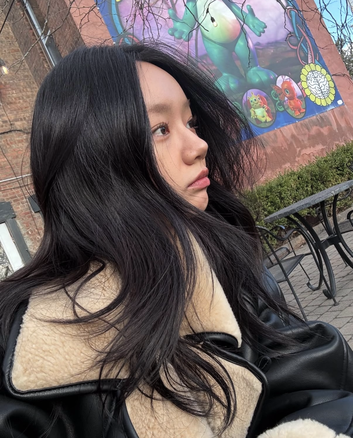 Behind-the-scenes cut of Hyeri