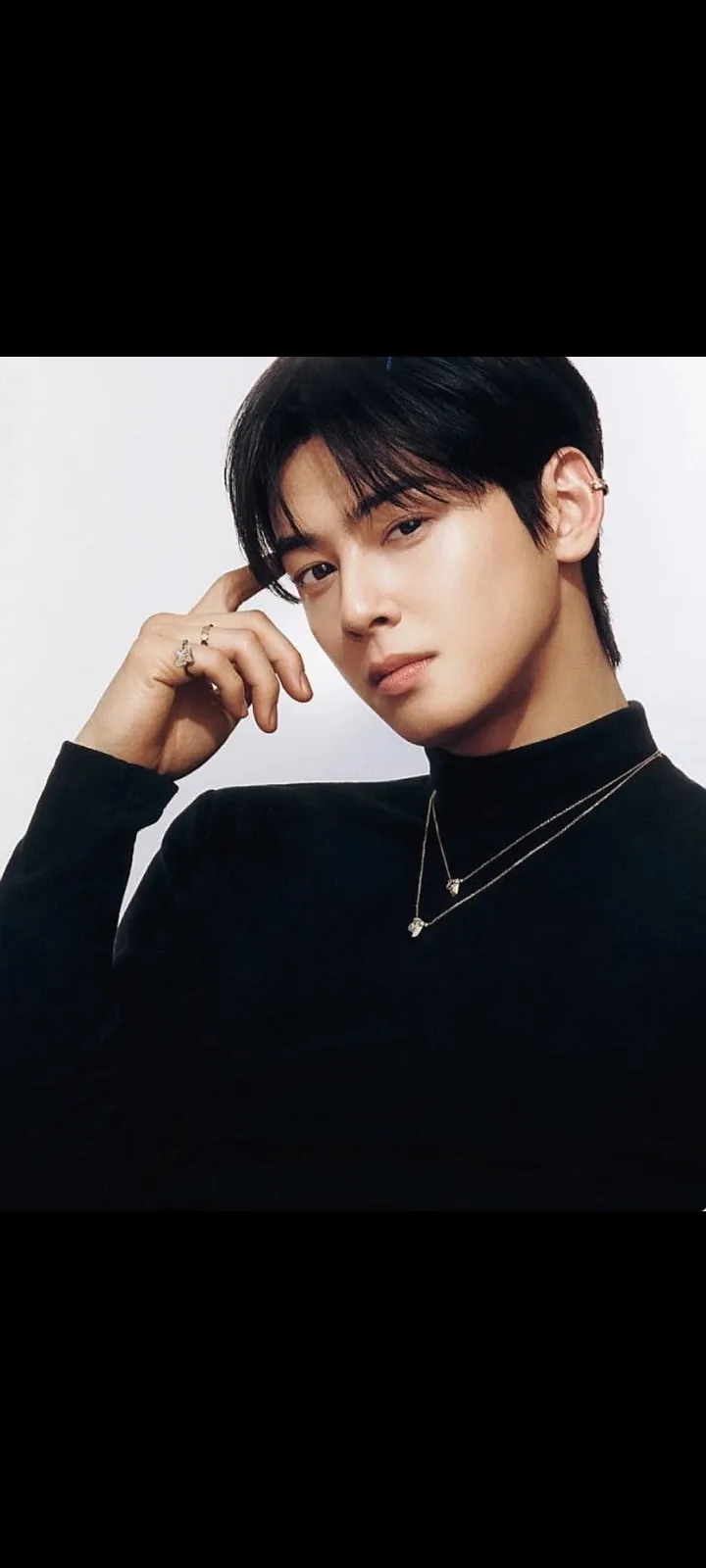 Latest photo of Cha Eunwoo