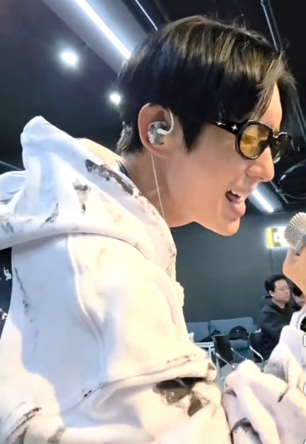 Recent activity shot of Lee Joongi