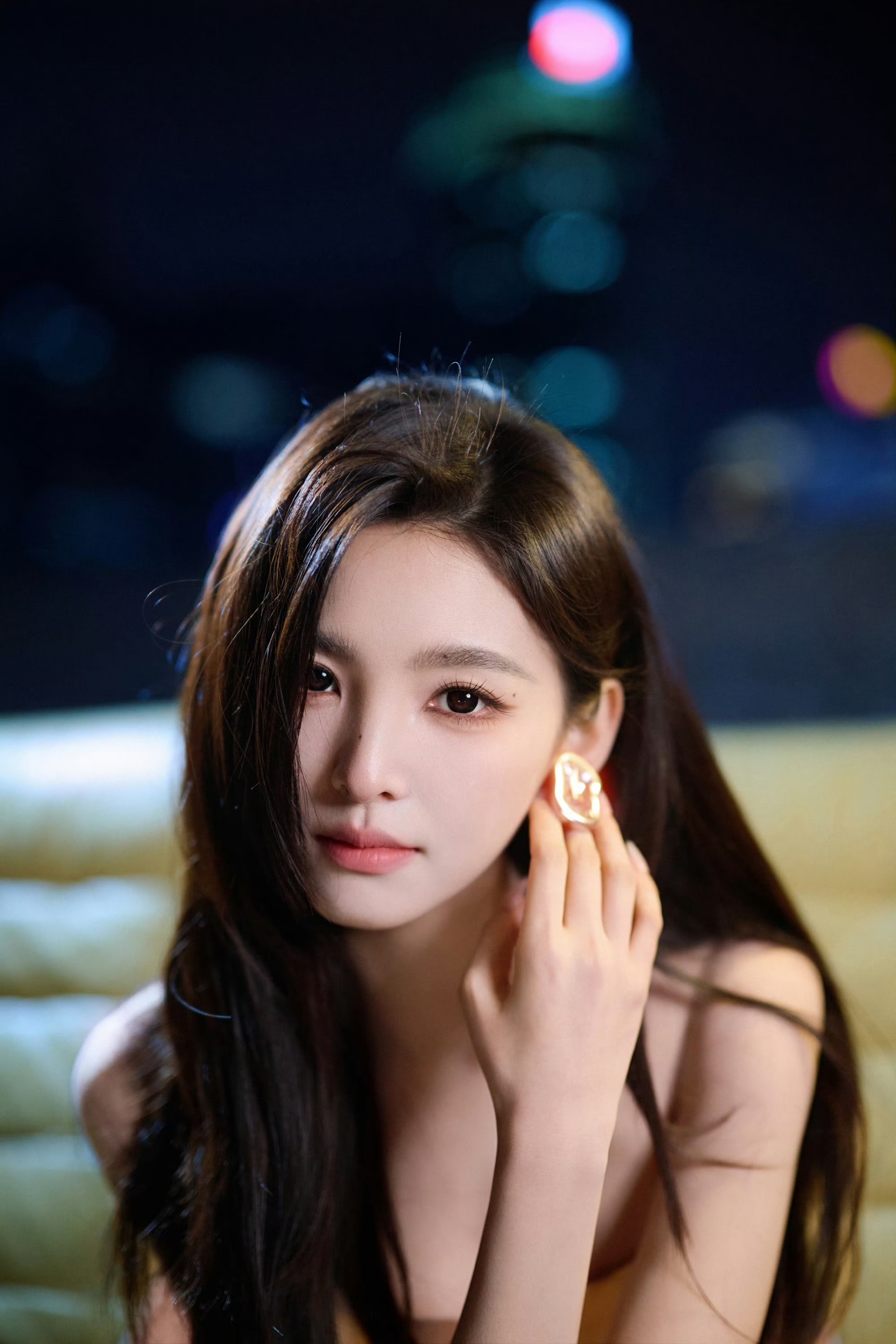 Latest photo of Zhang Ruonan