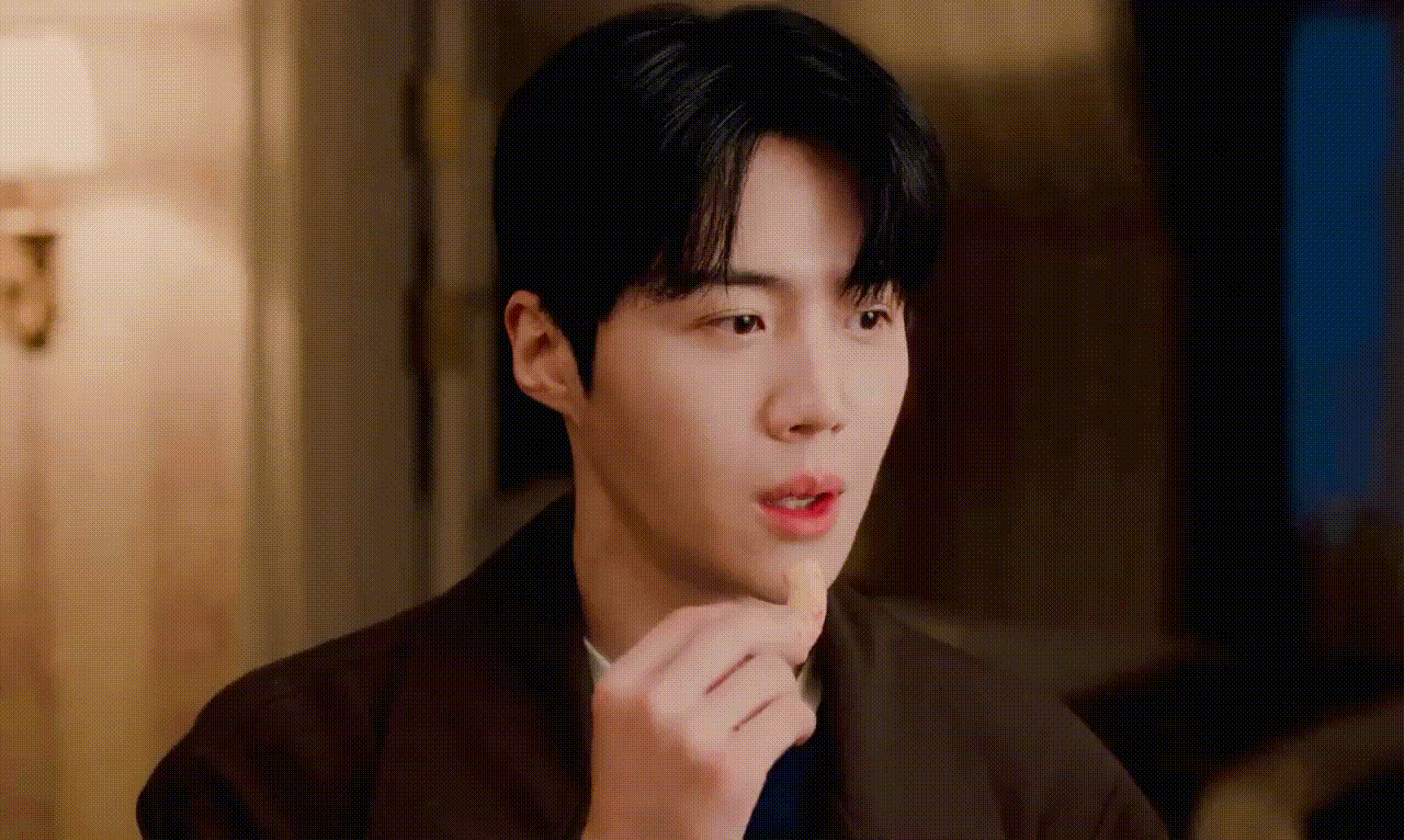 Foto kegiatan terbaru dari Kim Seonho