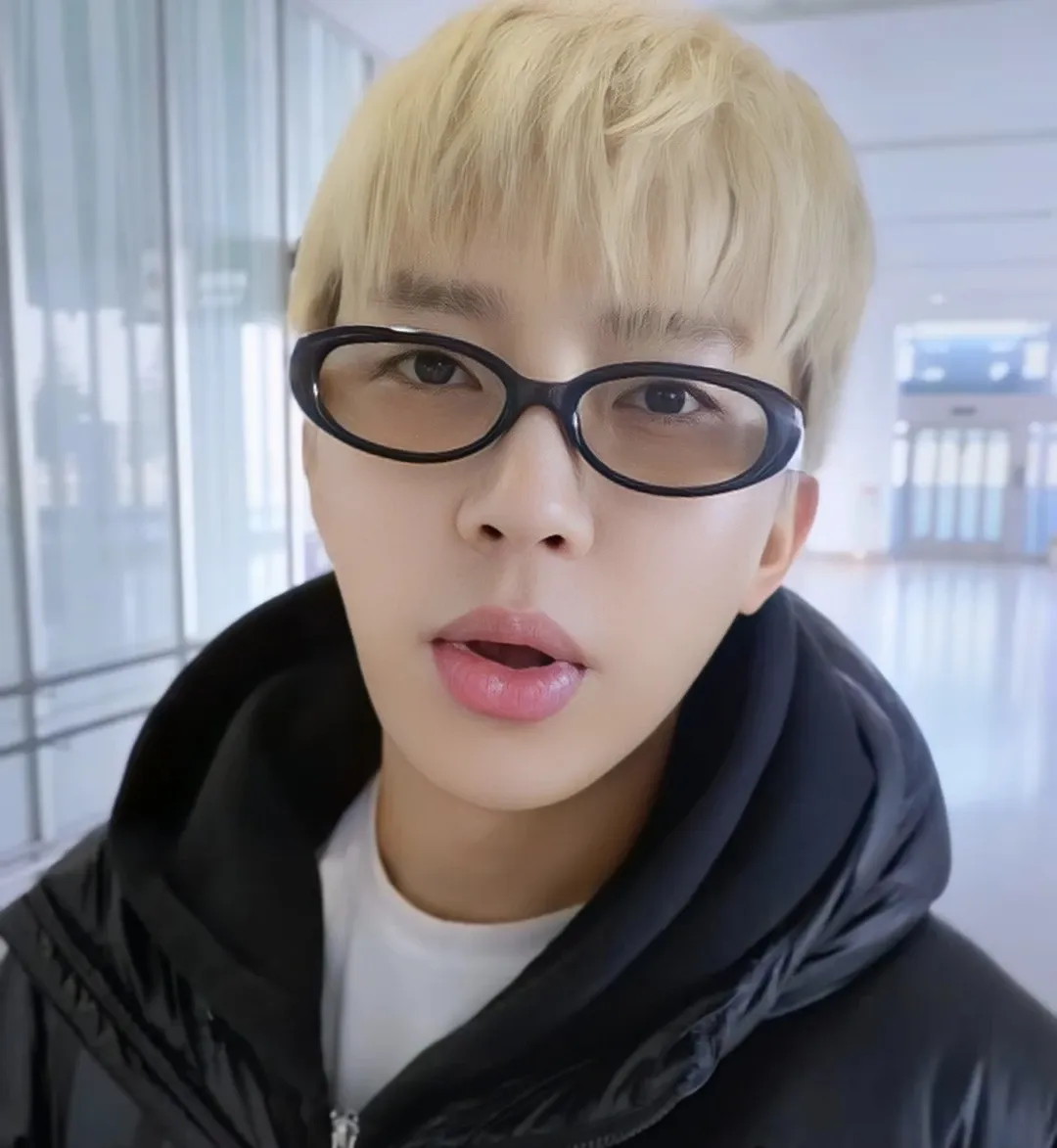 Foto terbaru dari Lim Youngwoong