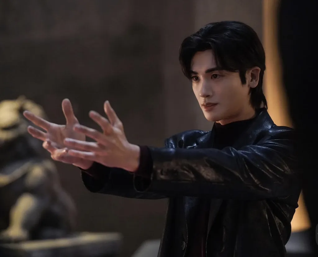 Latest photo of Park Hyungsik