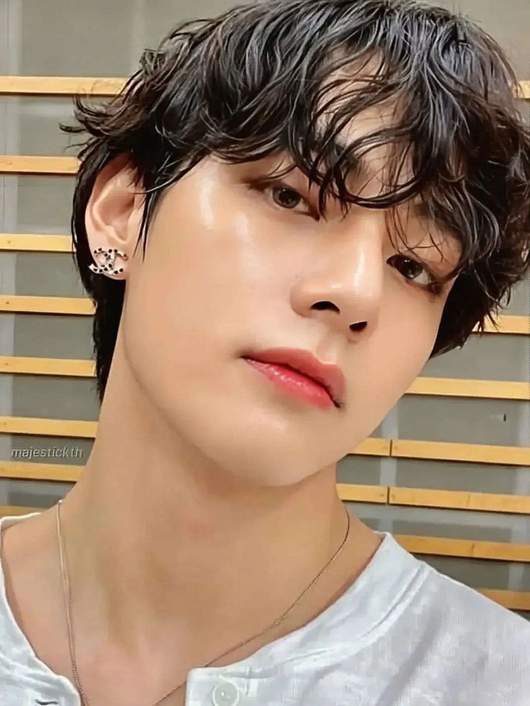 Behind-the-scenes cut of Kim Taehyung (V)