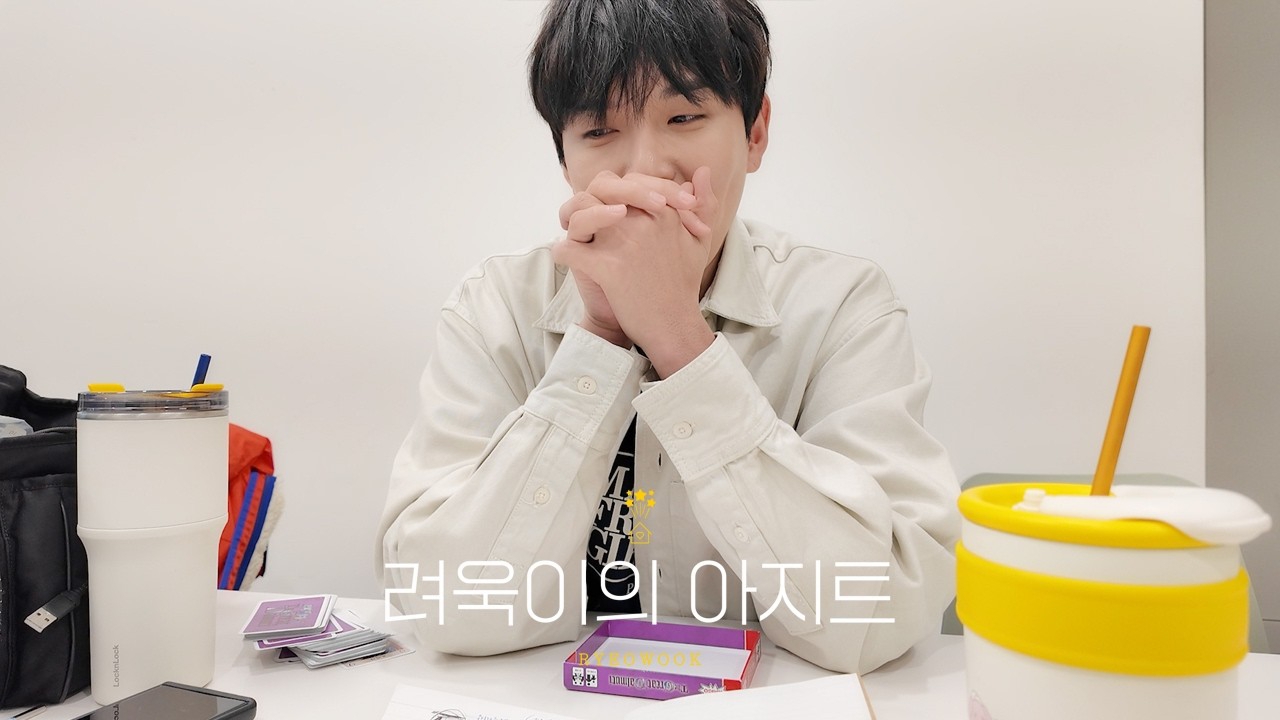 Behind-the-scenes cut of Choi Siwon