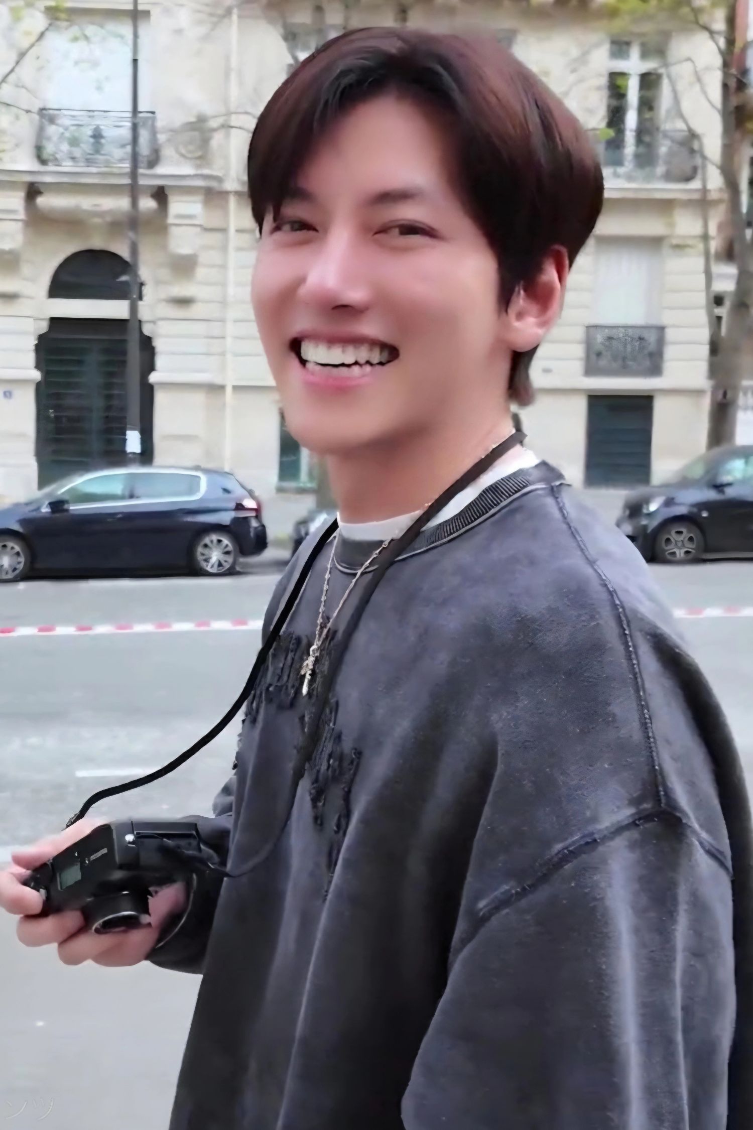 チ・チャンウクのビハインドカット