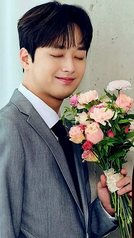 Lee Chanwon background image recommended by Choeaedol Celeb fandom