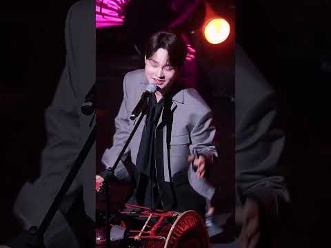 粉絲拍下的朴瑞鎮瞬間