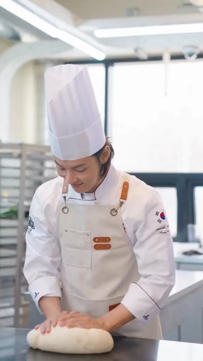 Latest photo of Yoon Shiyoon