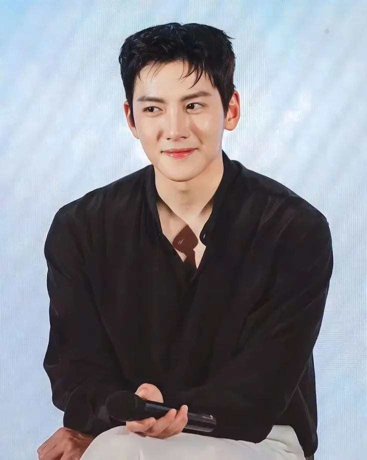 Recent activity shot of Ji Changwook