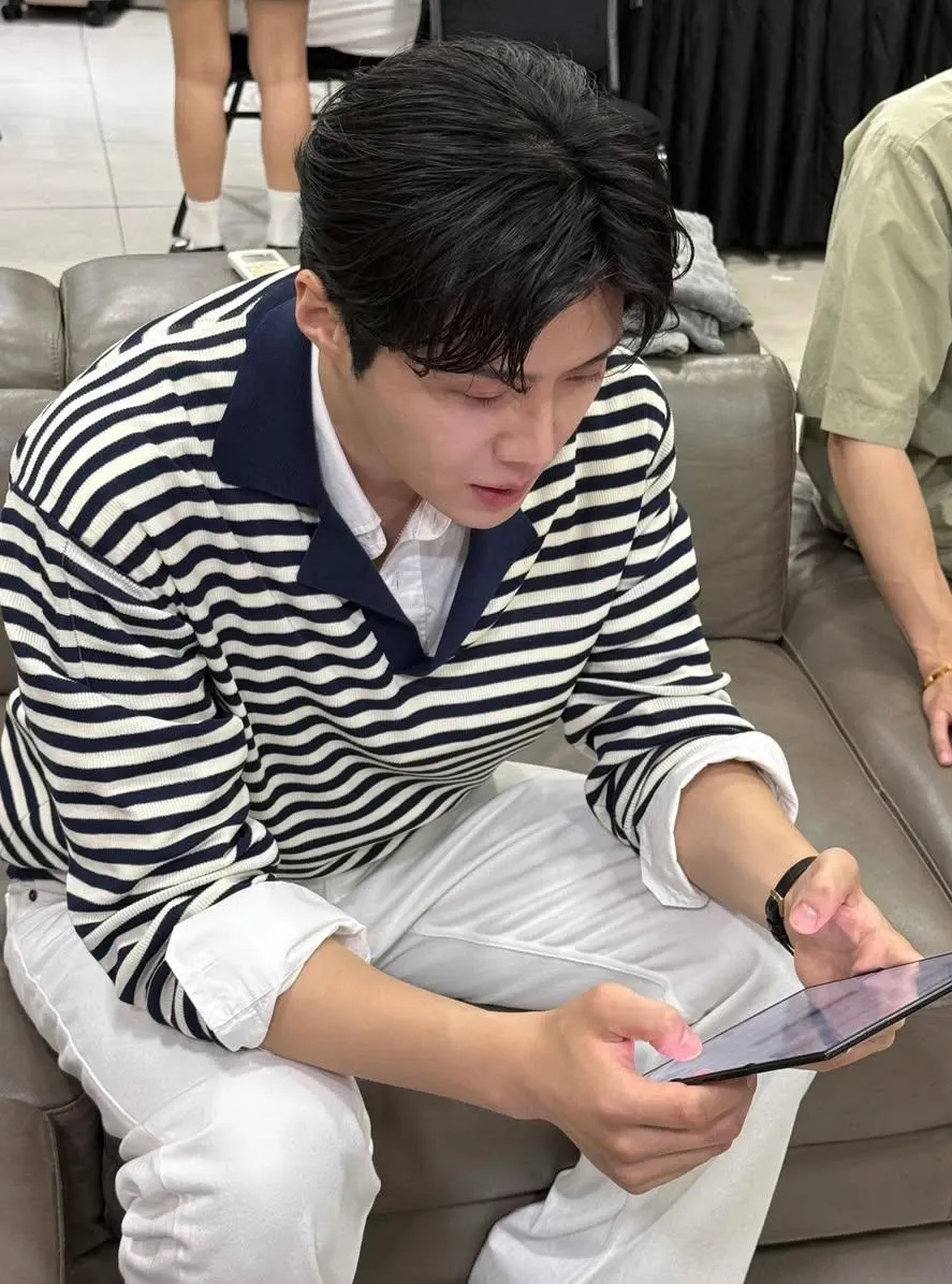 Recent activity shot of Kim Seonho