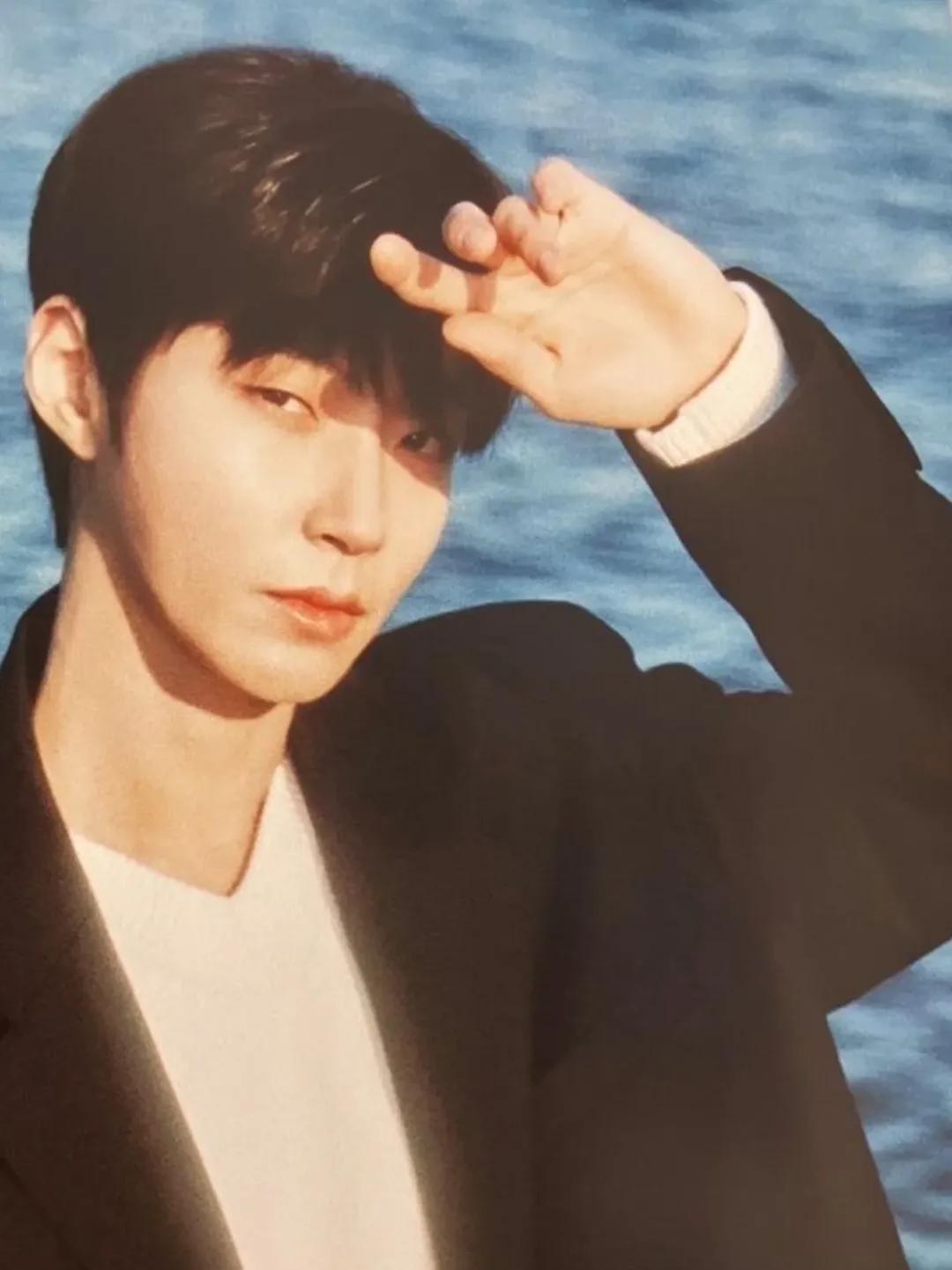 Latest photo of Hwang Inyoup