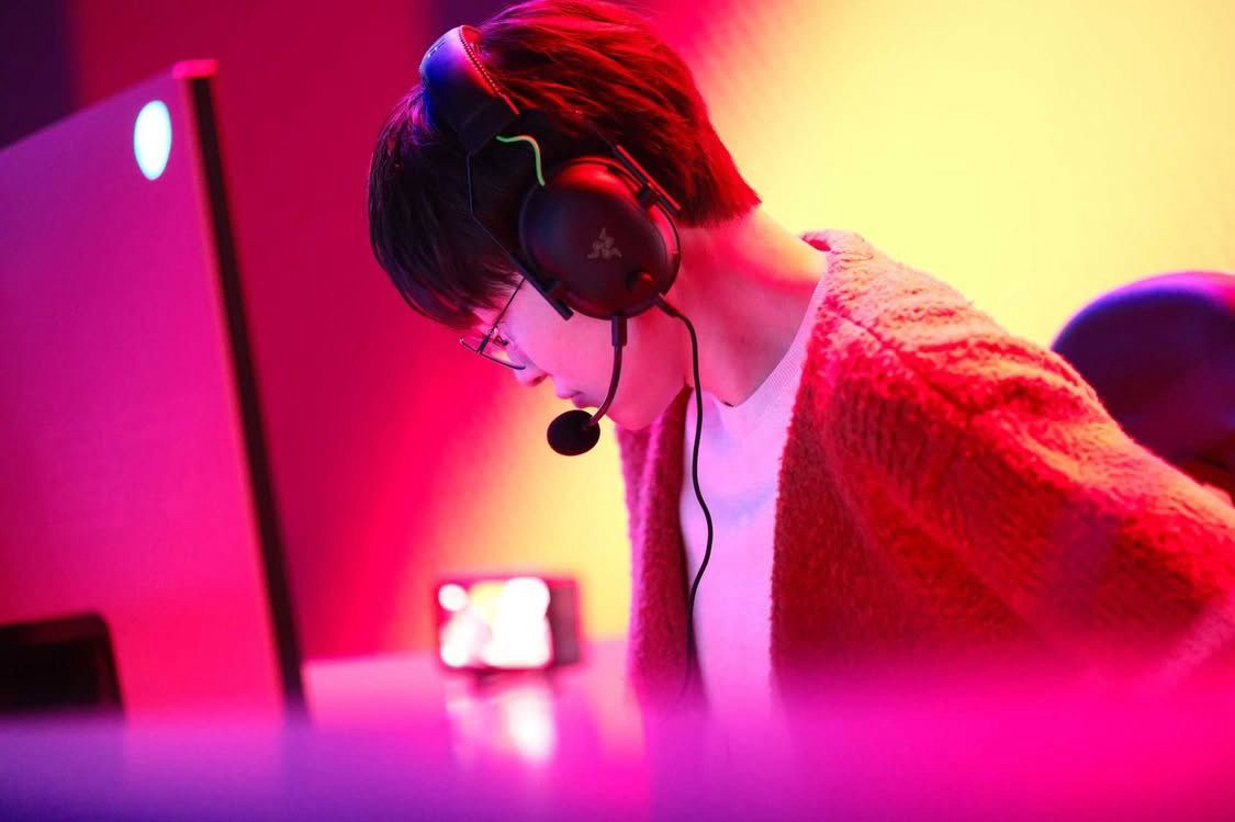 Behind-the-scenes cut of Faker