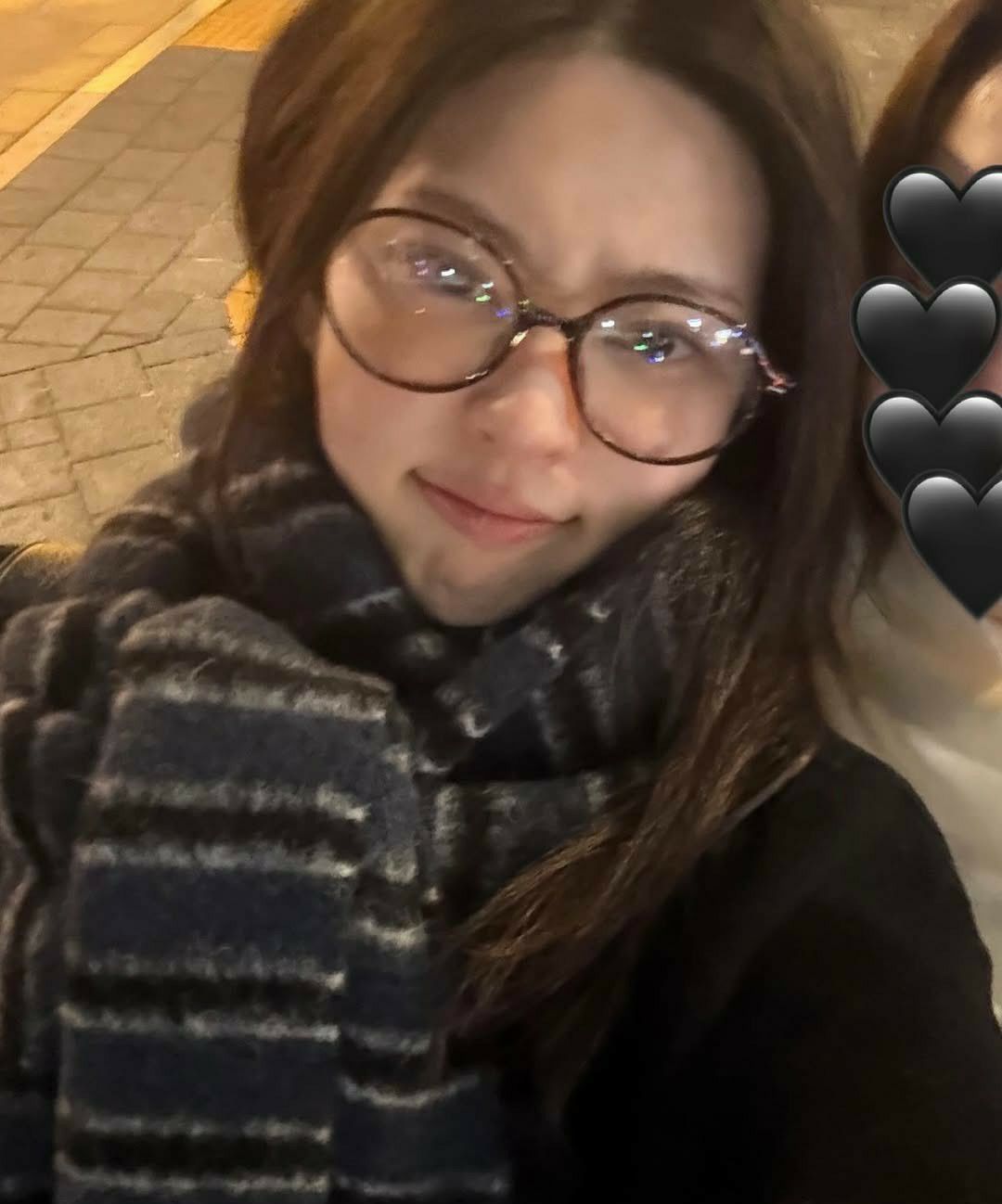 Recent activity shot of Kim Minju