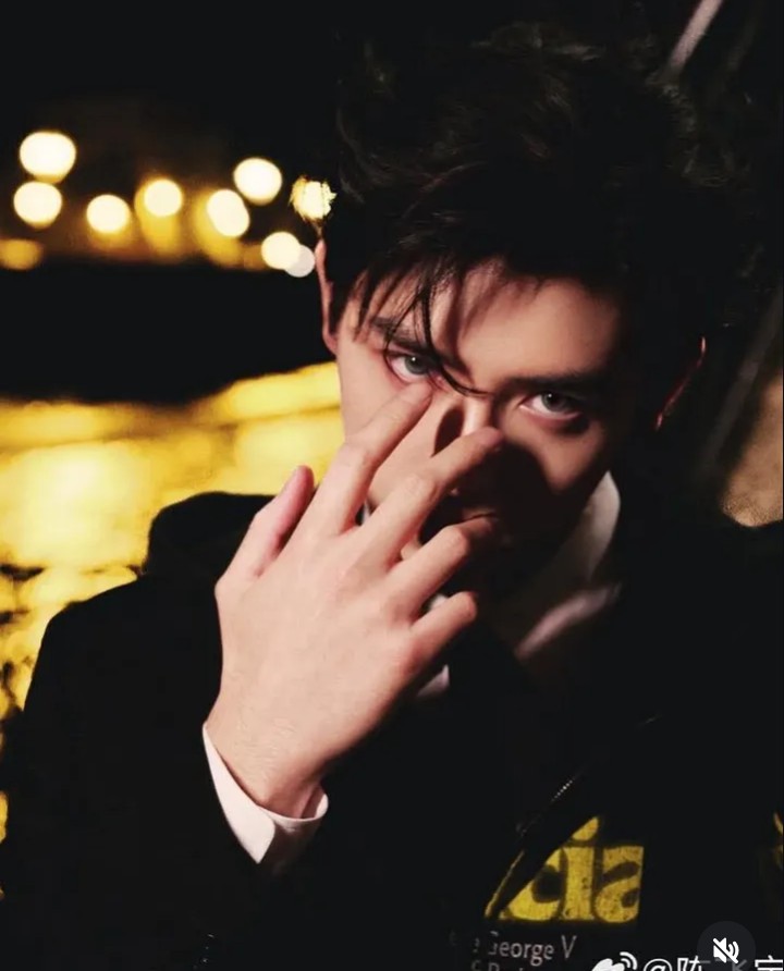 A moment captured by a fan of Arthur Chen