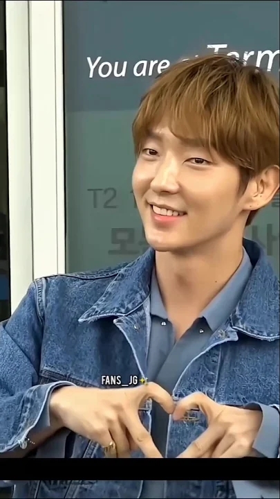 Behind-the-scenes cut of Lee Joongi