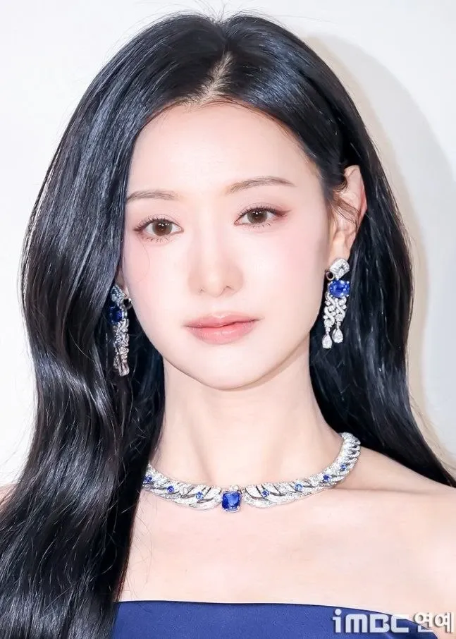 Recent activity shot of Kim Jiwon