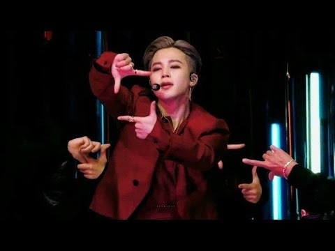 Behind-the-scenes cut of Ha Jimin