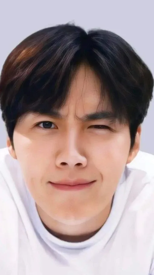 Cuplikan di balik layar dari Kim Seonho