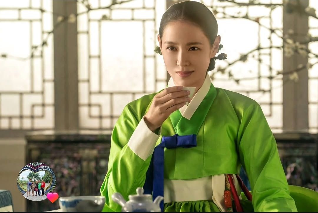 Foto terbaru dari Son Yejin