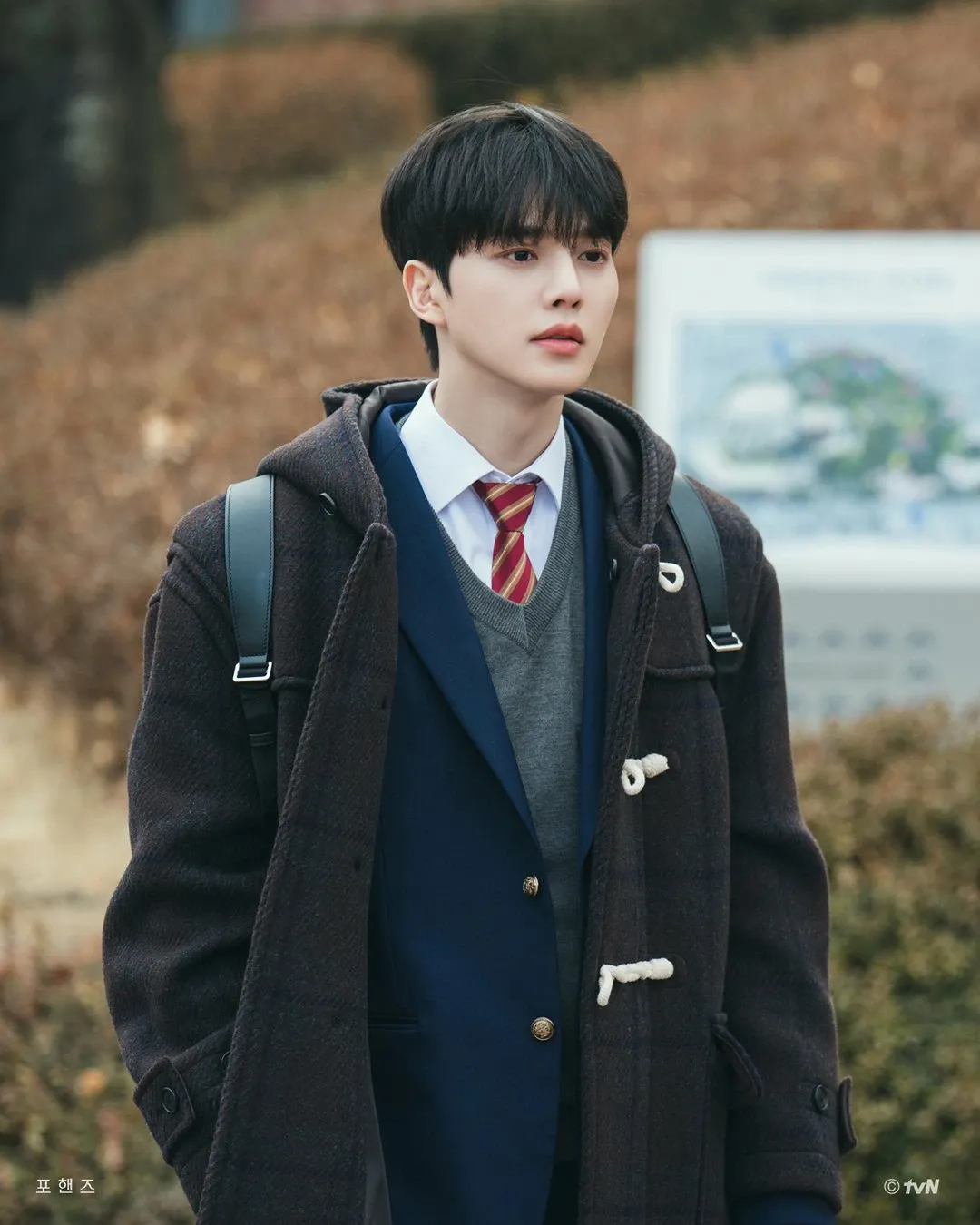 Recent activity shot of Song Kang