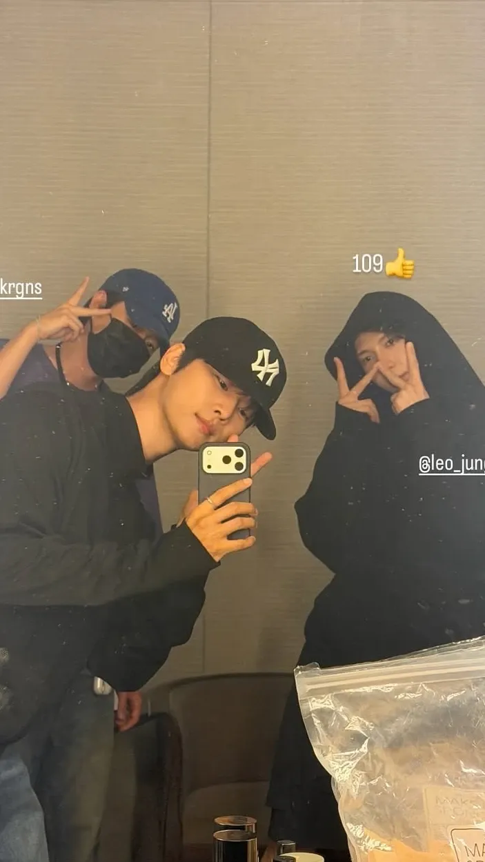 최애돌셀럽 팬덤이 추천하는 차학연 (엔) 배경 이미지