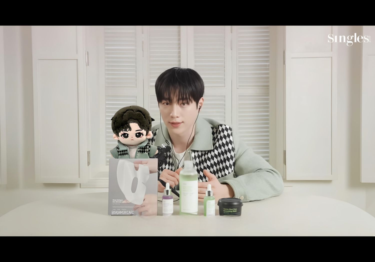 Behind-the-scenes cut of Seo Kangjoon